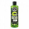 Deze autoshampoo is een milde, goed schuimende en lubricerende shampoo die glansversterkend is.